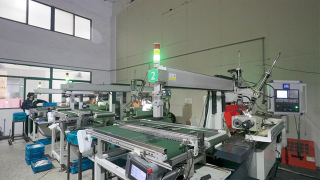 Pressure-Switches,-Motors-&-Shafts-Supplier-(4)