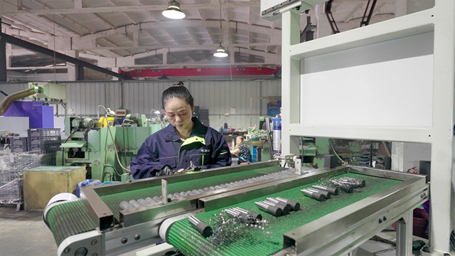 Pressure-Switches,-Motors-&-Shafts-Supplier-(2)